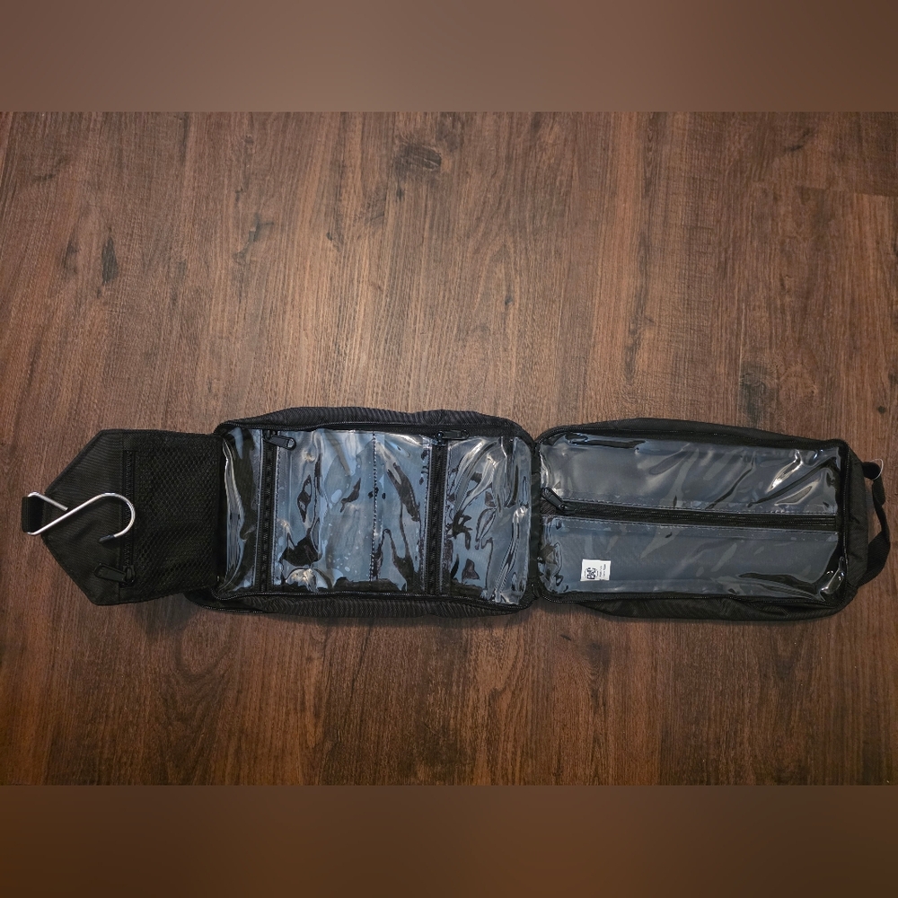 NWT Black Hanging Toiletry Bag